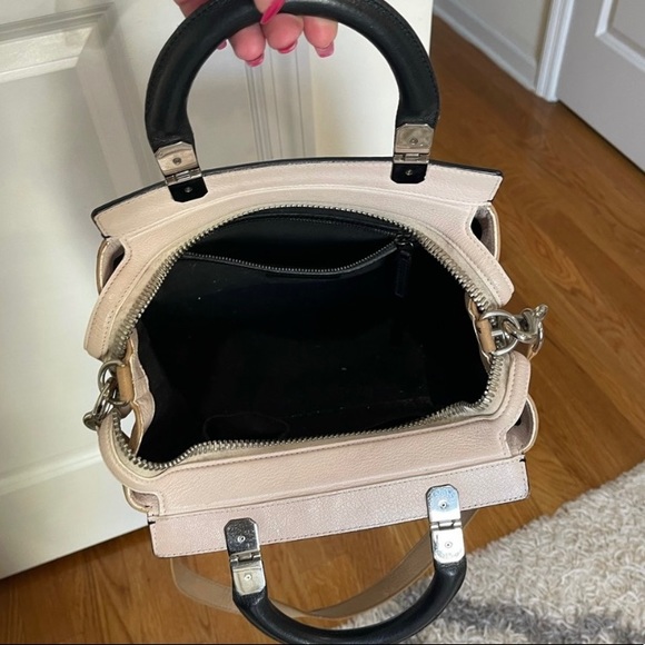 Givenchy HDG Calf Leather Shoulder Bag - Picture 6 of 11